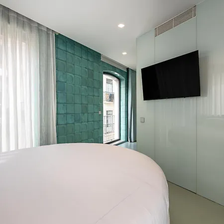 Wc By The Beautique 4* Лиссабон