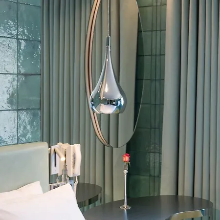 Wc By The Beautique Lisbon