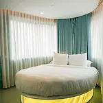 Wc By The Beautique Ξενοδοχείο 4*