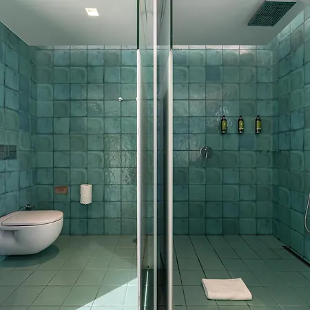Hotel Wc By The Beautique 4*