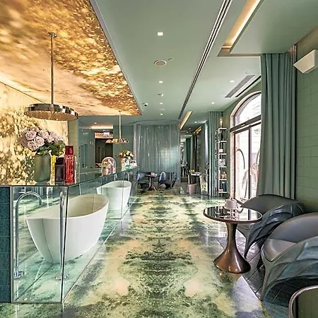 Ξενοδοχείο Wc By The Beautique 4*