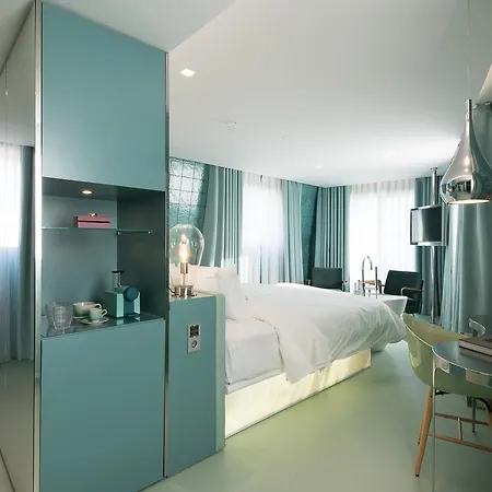 Wc By The Beautique Ξενοδοχείο