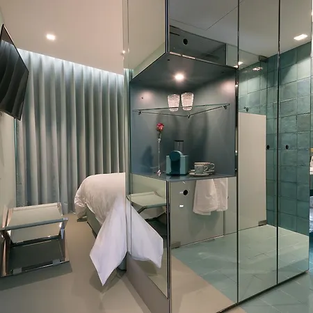 Wc By The Beautique