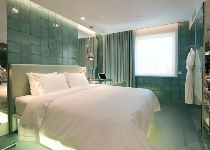 Hotel Wc By The Beautique