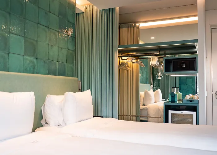 Wc By The Beautique 4*