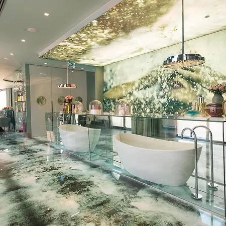 Hotel Wc By The Beautique 4*