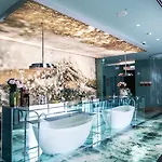 Wc By The Beautique 4*