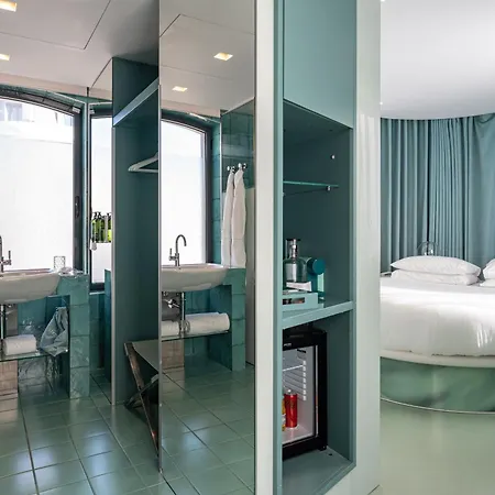 Wc By The Beautique Lisbon