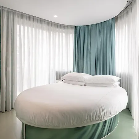 Hotel Wc By The Beautique