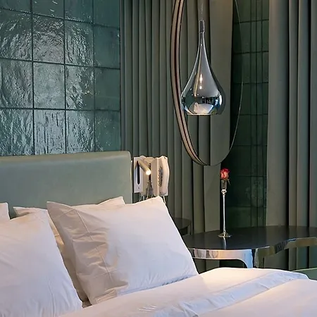 Hotel Wc By The Beautique